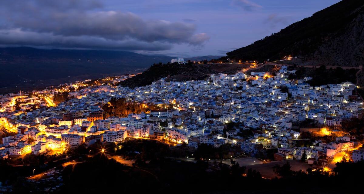 Day Tour to the Blue Town of Chefchaouen From Fez